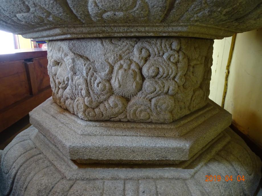 괴산 각연사 석조비로자나불좌상이미지