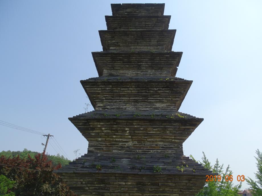 제천 장락동 칠층모전석탑이미지