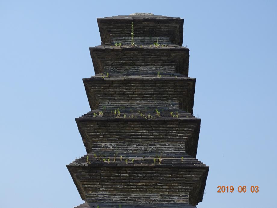 제천 장락동 칠층모전석탑이미지