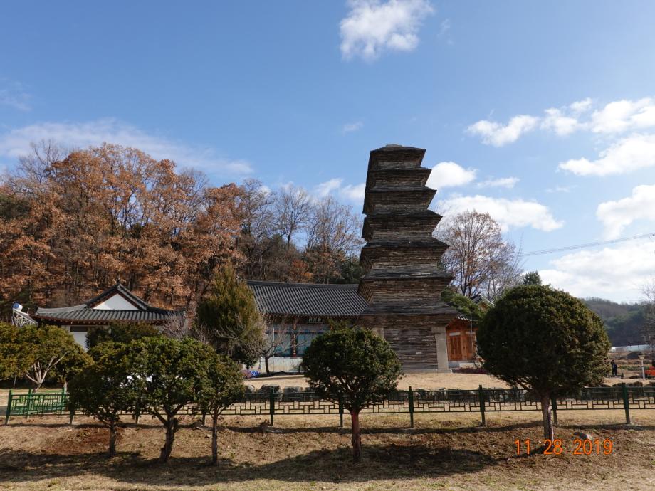 제천 장락동 칠층모전석탑이미지