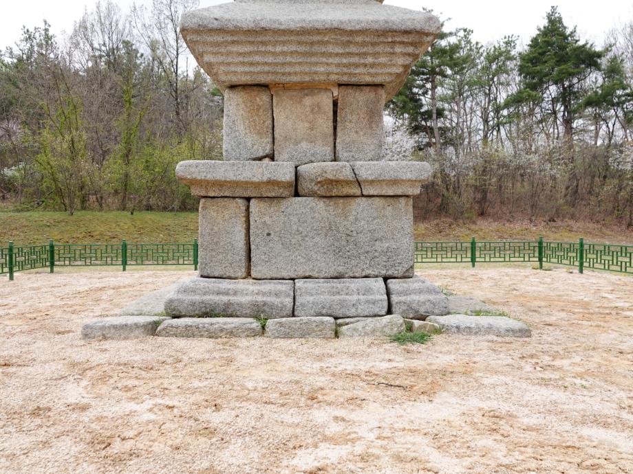 청주 계산리 오층석탑이미지