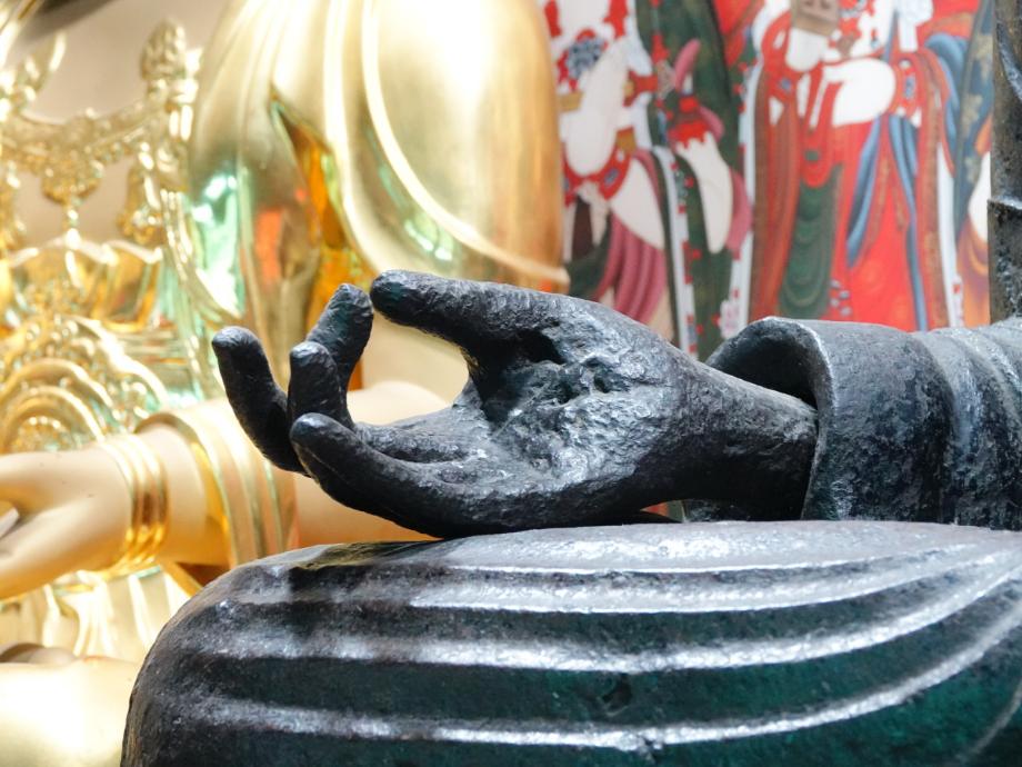 충주 단호사 철조여래좌상이미지