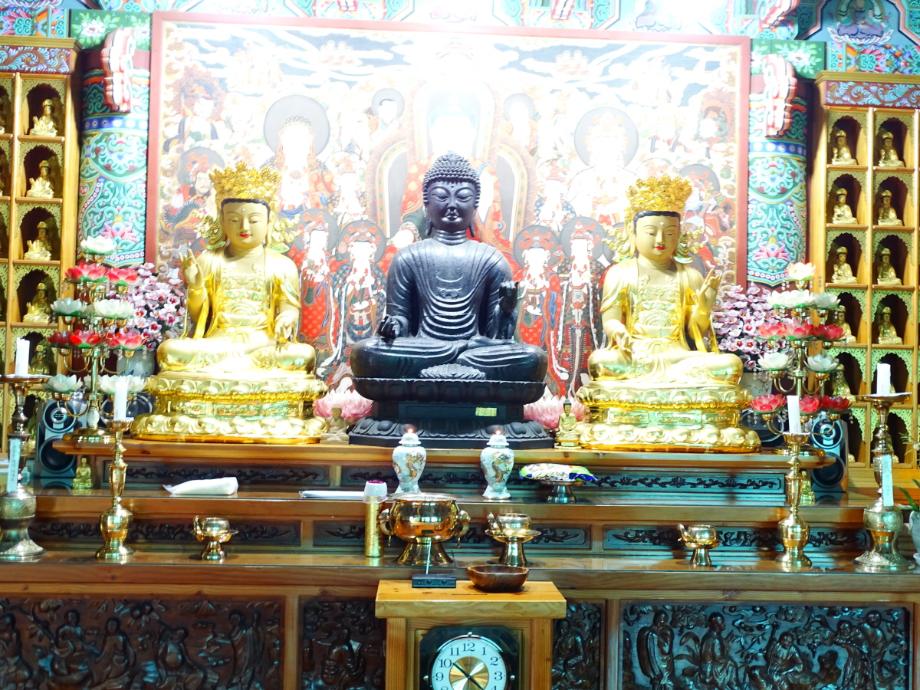 충주 단호사 철조여래좌상이미지