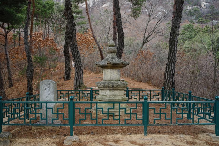 영동 영국사 승탑이미지