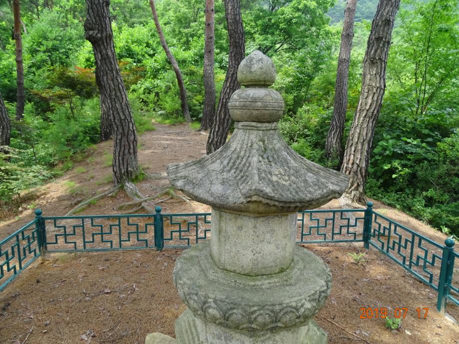 영동 영국사 승탑이미지