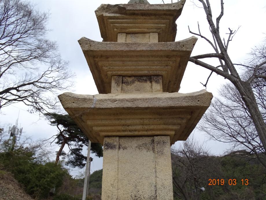 영동 영국사 삼층석탑이미지