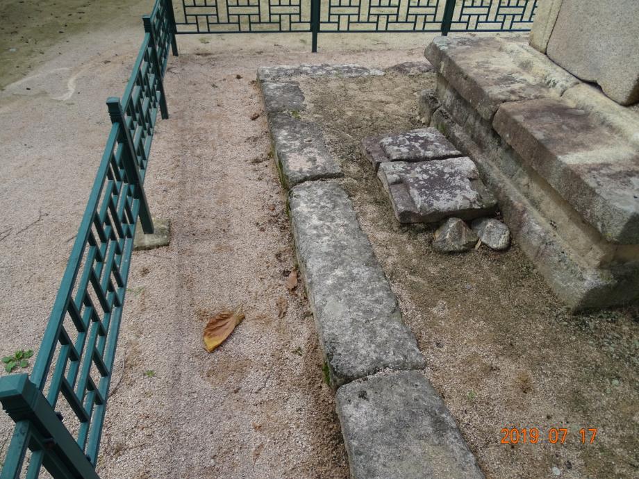 영동 영국사 삼층석탑이미지