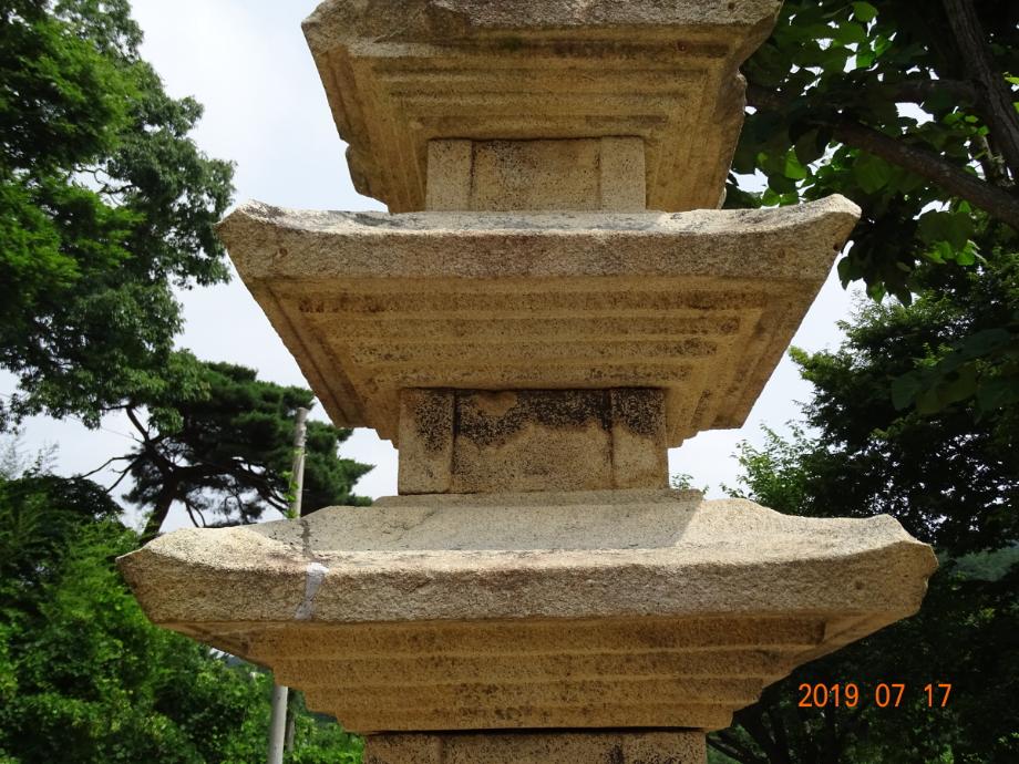 영동 영국사 삼층석탑이미지