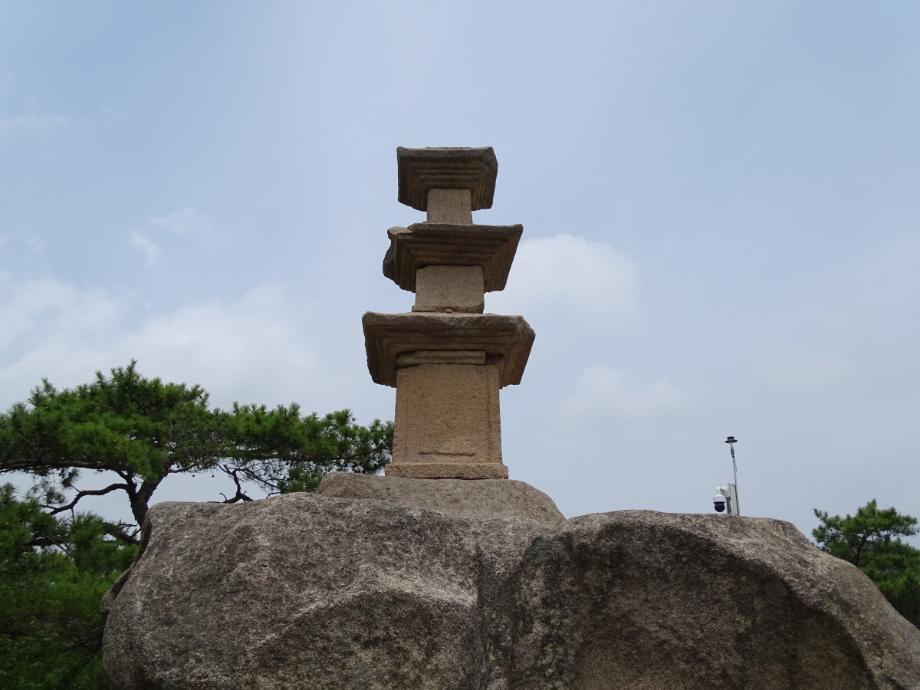 영동 영국사 망탑봉 삼층석탑이미지