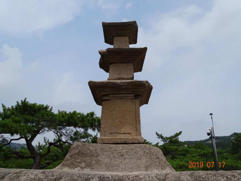 영동 영국사 망탑봉 삼층석탑이미지