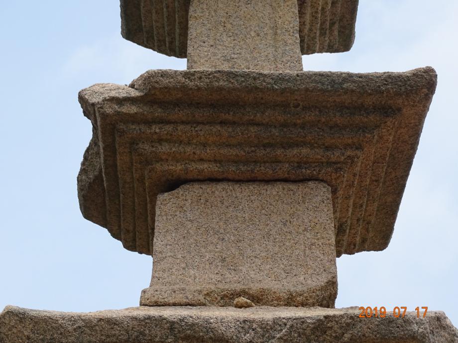 영동 영국사 망탑봉 삼층석탑이미지