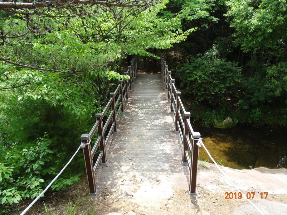 영동 영국사 망탑봉 삼층석탑이미지