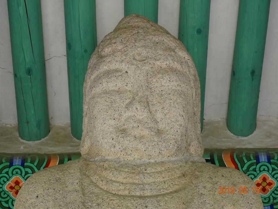 제천 물태리 석조여래입상이미지