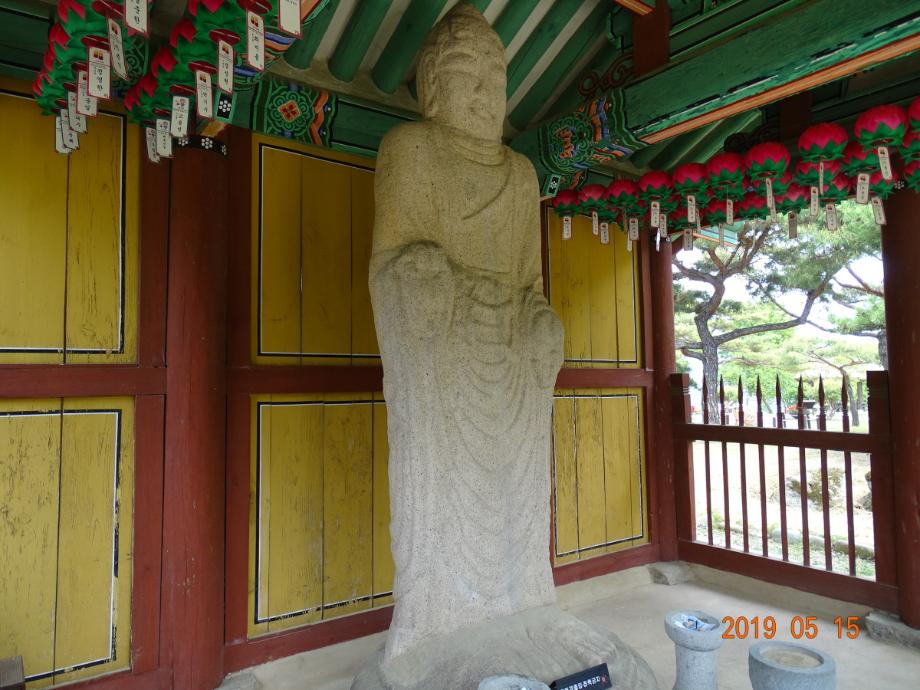 제천 물태리 석조여래입상이미지