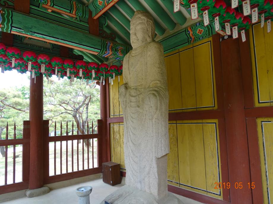 제천 물태리 석조여래입상이미지