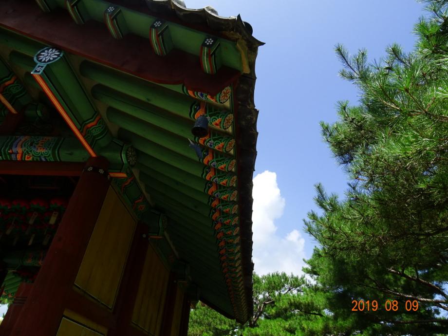 제천 물태리 석조여래입상이미지