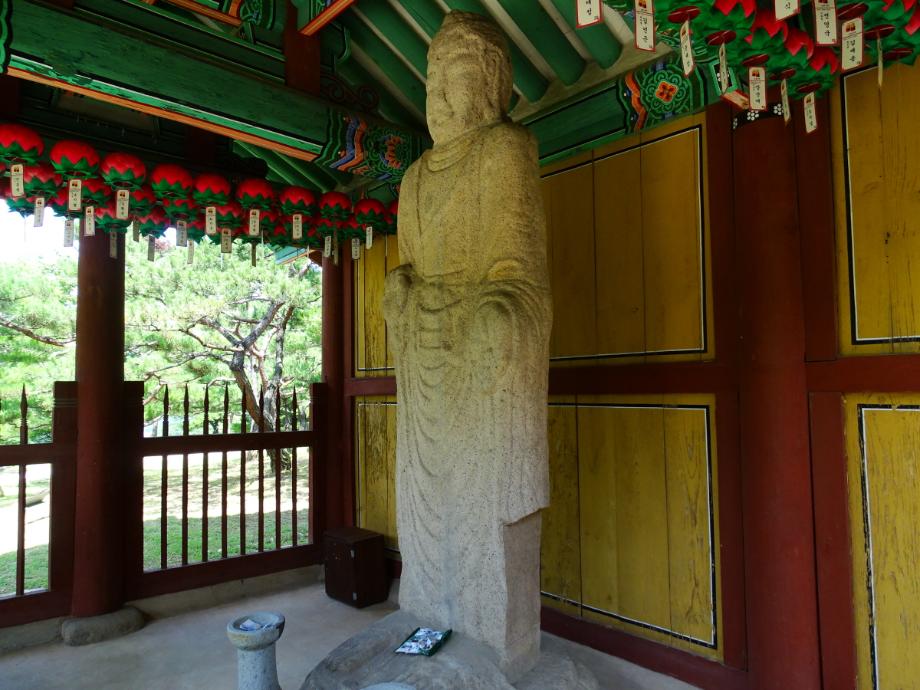 제천 물태리 석조여래입상이미지