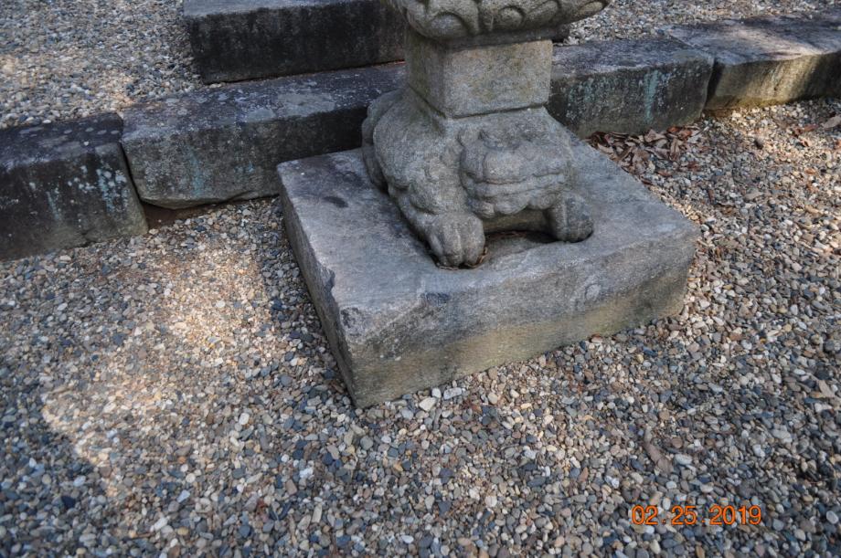 충주 청룡사지 보각국사탑 앞 사자 석등이미지