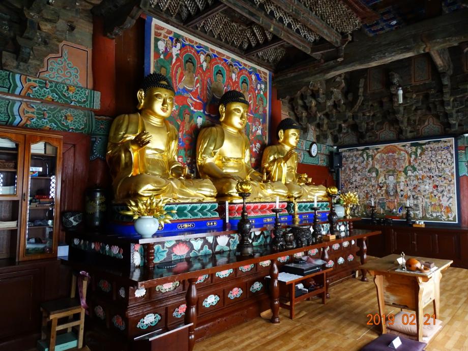 청주 안심사 대웅전이미지