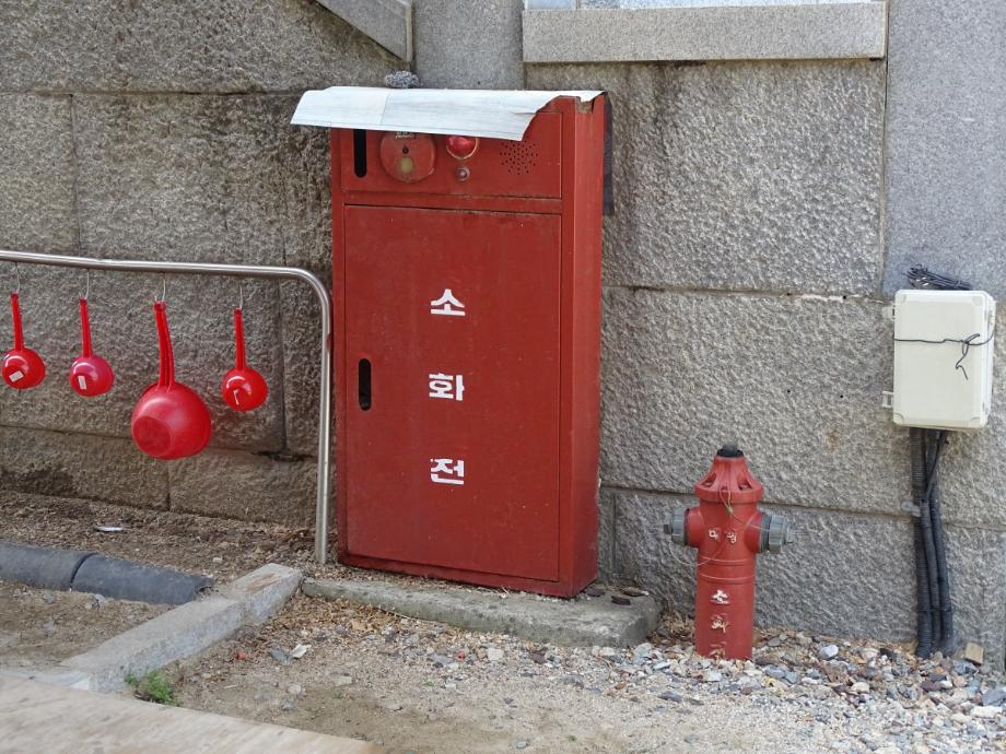 청주 용화사 석조불상군이미지