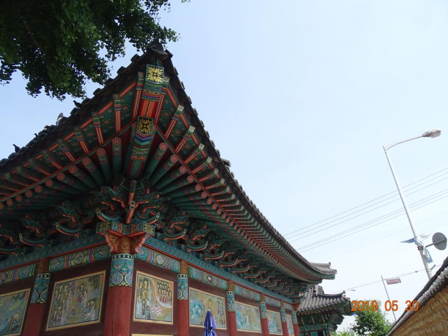 청주 용화사 석조불상군이미지