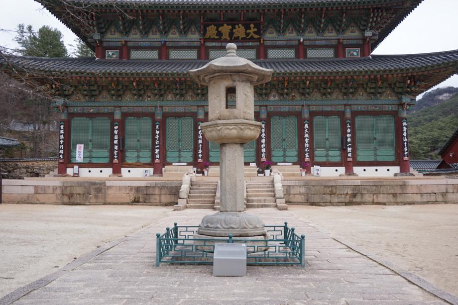 보은 법주사 사천왕 석등이미지