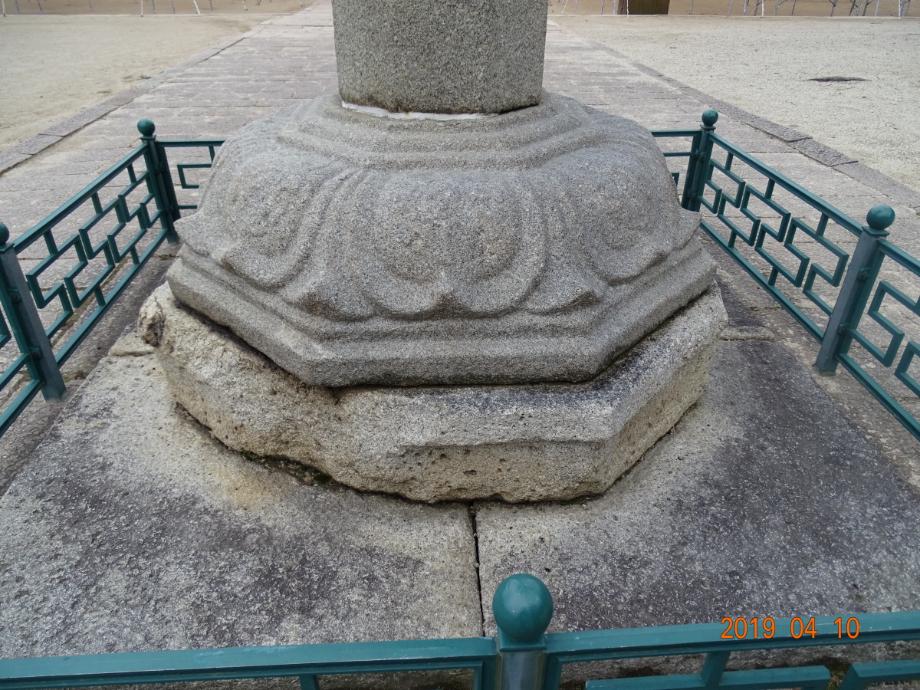 보은 법주사 사천왕 석등이미지