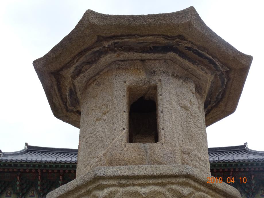 보은 법주사 사천왕 석등이미지