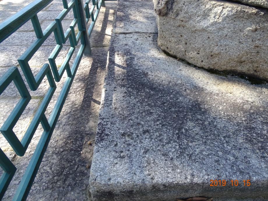 보은 법주사 사천왕 석등이미지