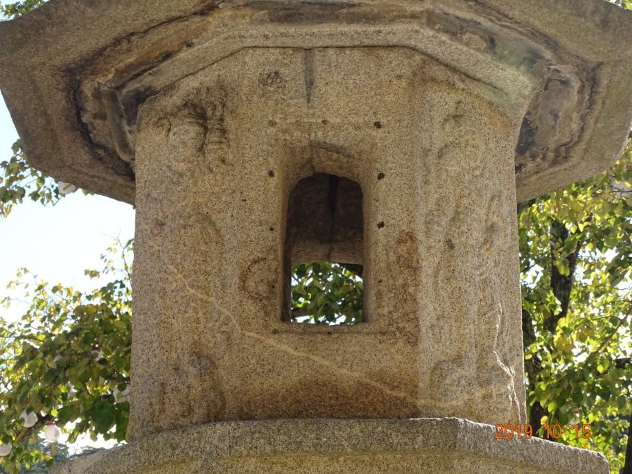 보은 법주사 사천왕 석등이미지