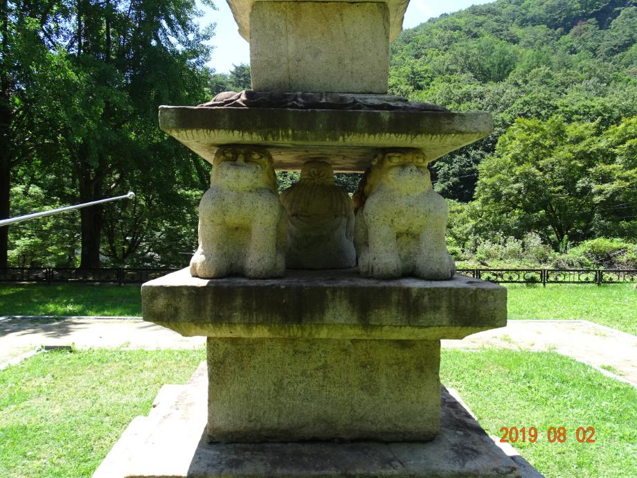 제천 사자빈신사지 사사자 구층석탑이미지