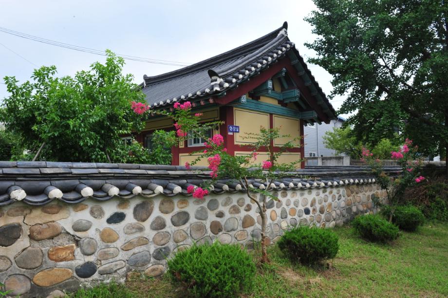 충청북도 도지정(유형)문화재 관리실태 및 개선방안 연구