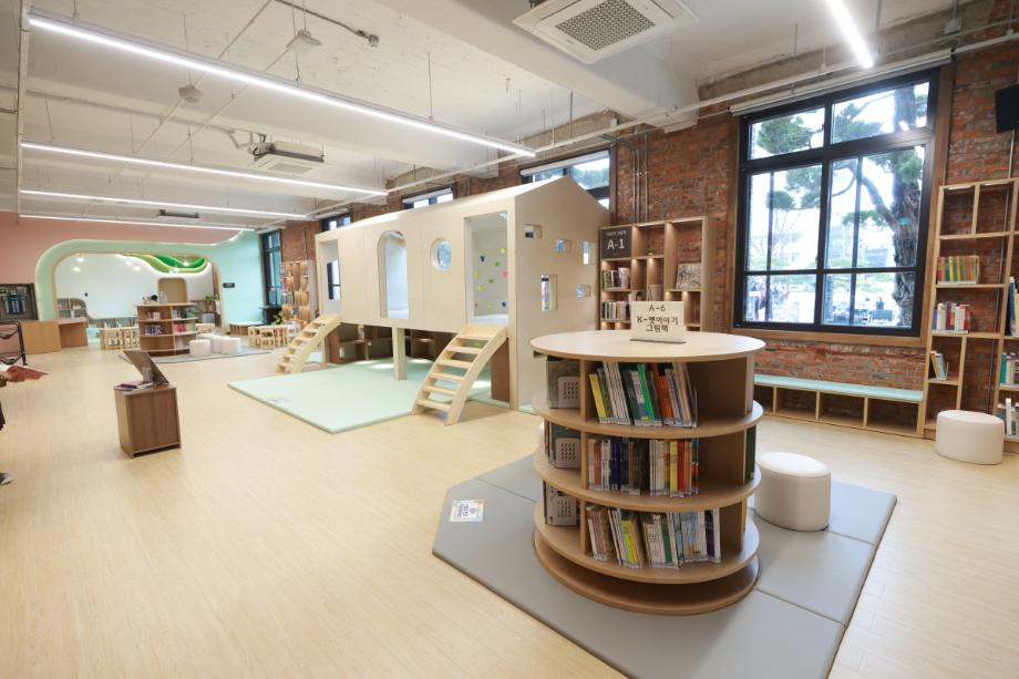 청주 충청북도청 본관이미지