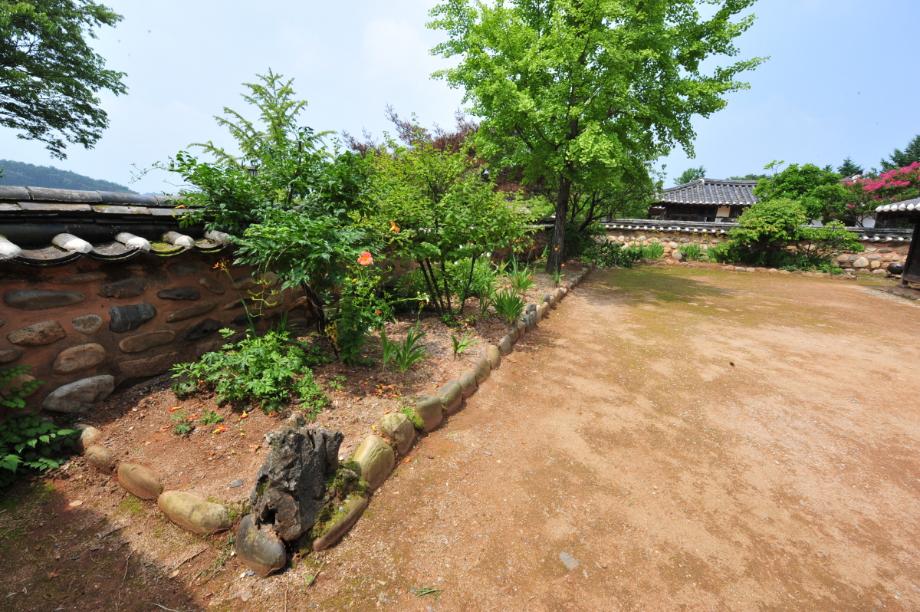 충청북도 도지정(유형)문화재 관리실태 및 개선방안 연구