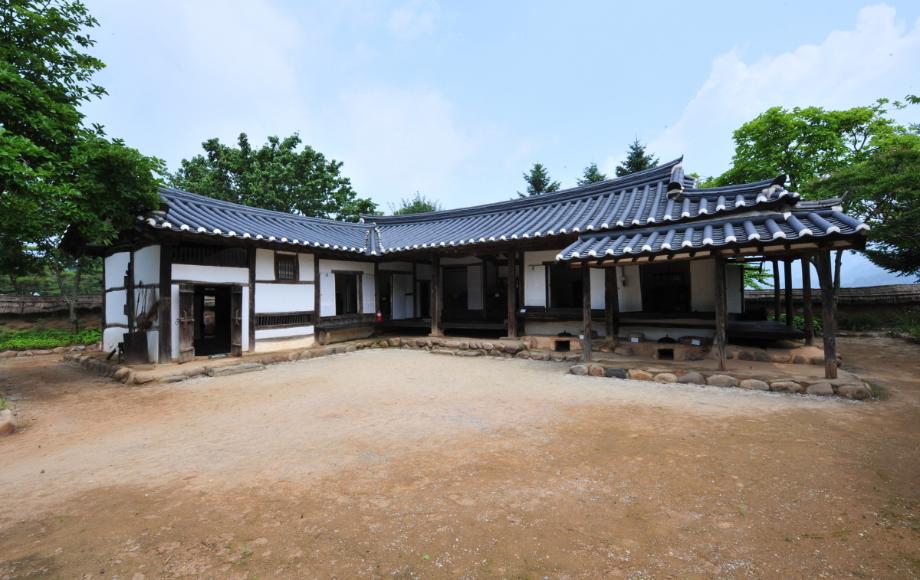 충청북도 도지정(유형)문화재 관리실태 및 개선방안 연구