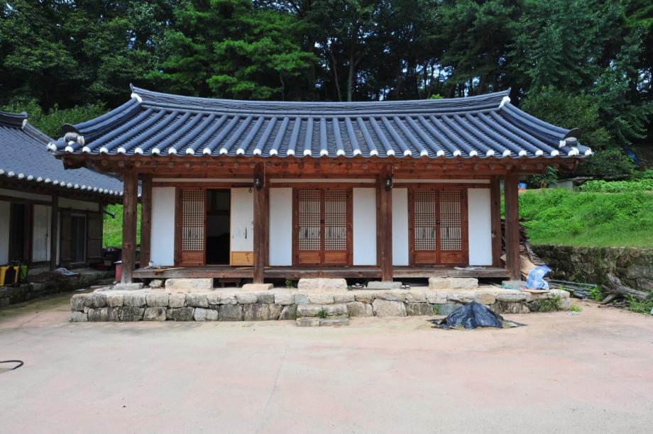 충청북도 도지정(유형)문화재 관리실태 및 개선방안 연구