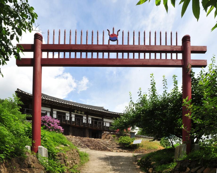 충청북도 도지정(유형)문화재 관리실태 및 개선방안 연구